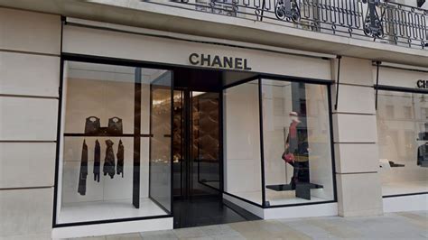 chanel uk head office jobs.